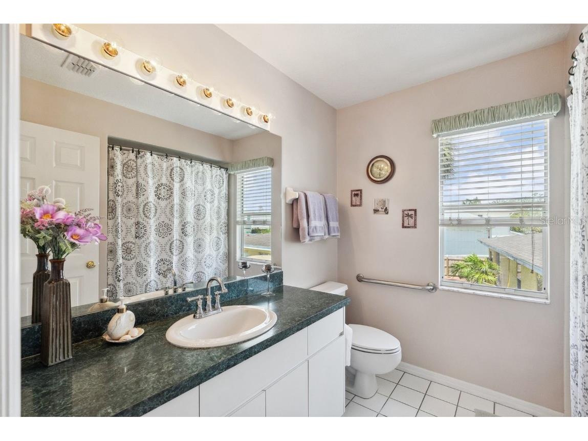 1842 Bayou Grande Boulevard NE Saint Petersburg FL 33703 TB8378427 image18