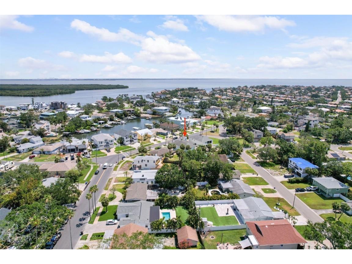 1842 Bayou Grande Boulevard NE Saint Petersburg FL 33703 TB8378427 image43