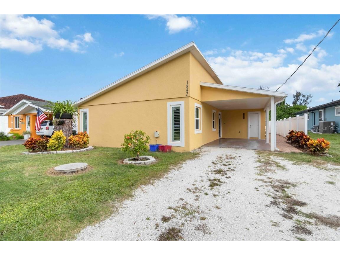 1842 Livingstone Street Sarasota FL 34231 TB8415098 image2