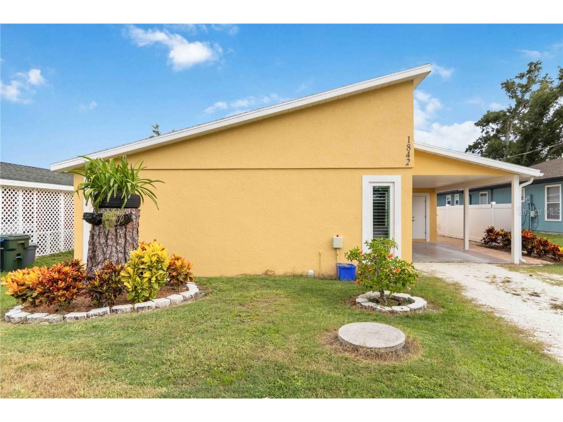 1842 Livingstone Street Sarasota FL 34231 TB8415098 image3