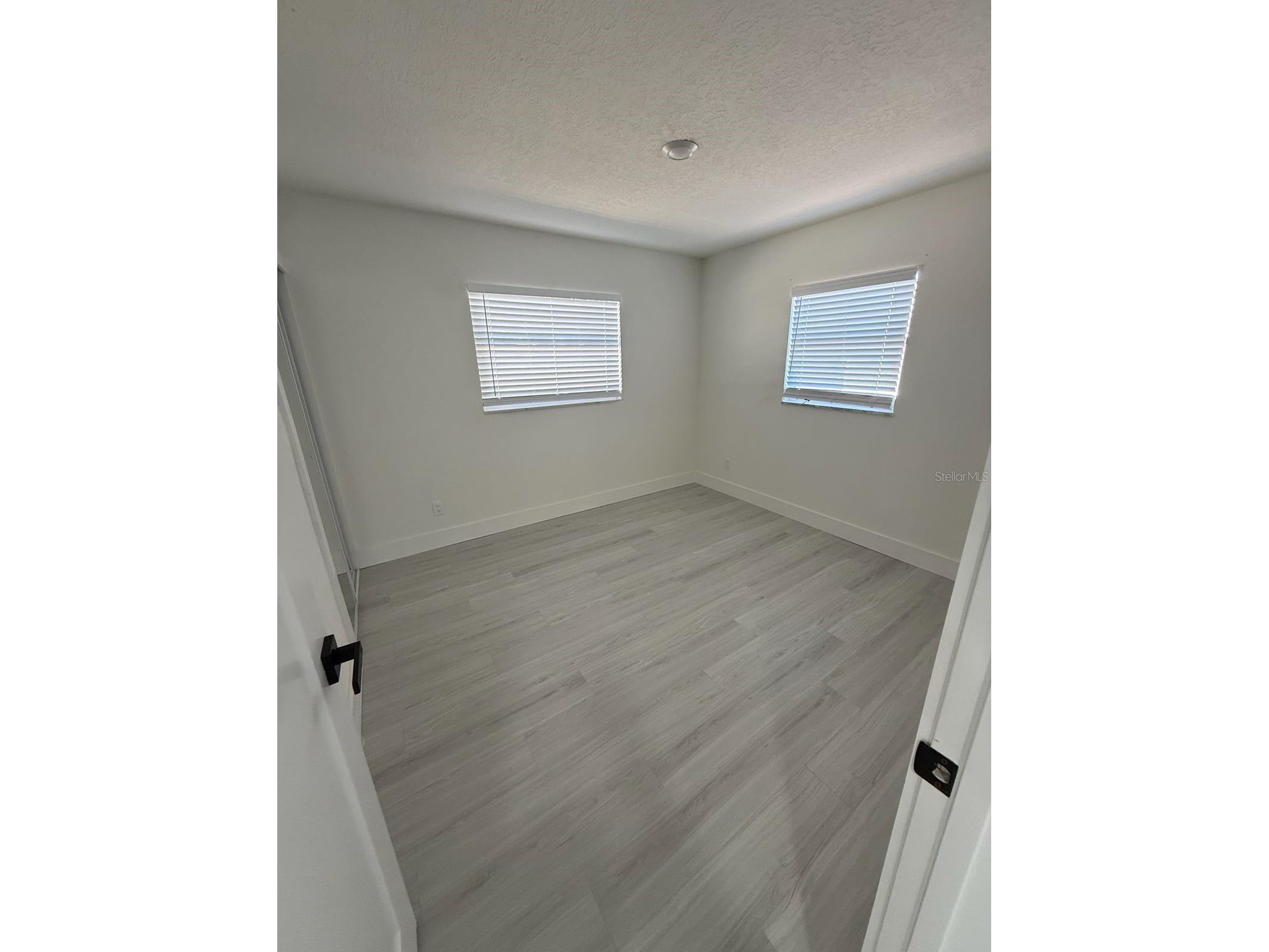 1842 Maryland Avenue NE Saint Petersburg FL 33703 TB8498083 image13