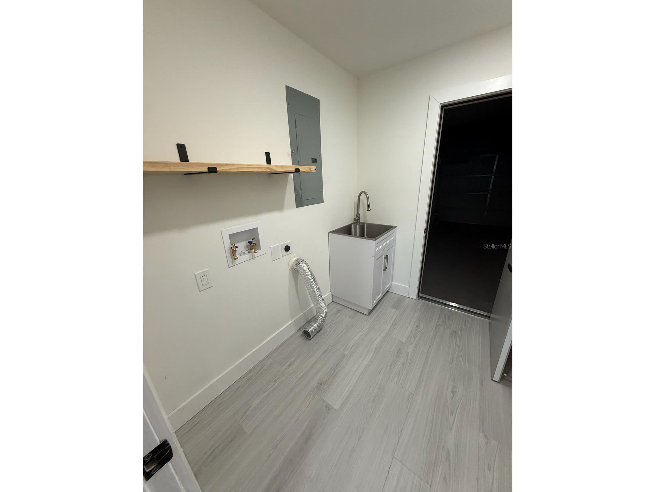 1842 Maryland Avenue NE Saint Petersburg FL 33703 TB8498083 image15