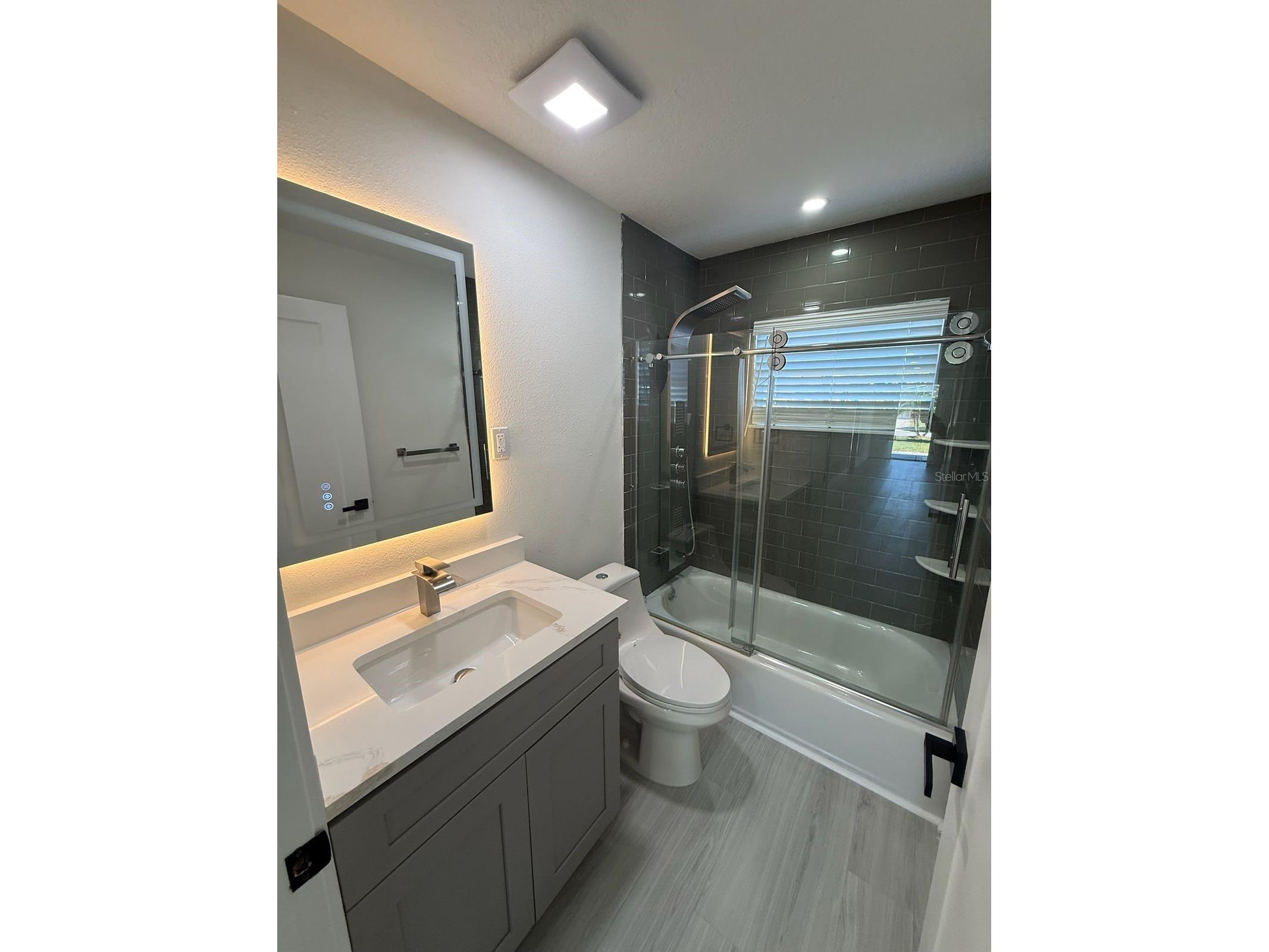 1842 Maryland Avenue NE Saint Petersburg FL 33703 TB8498083 image8