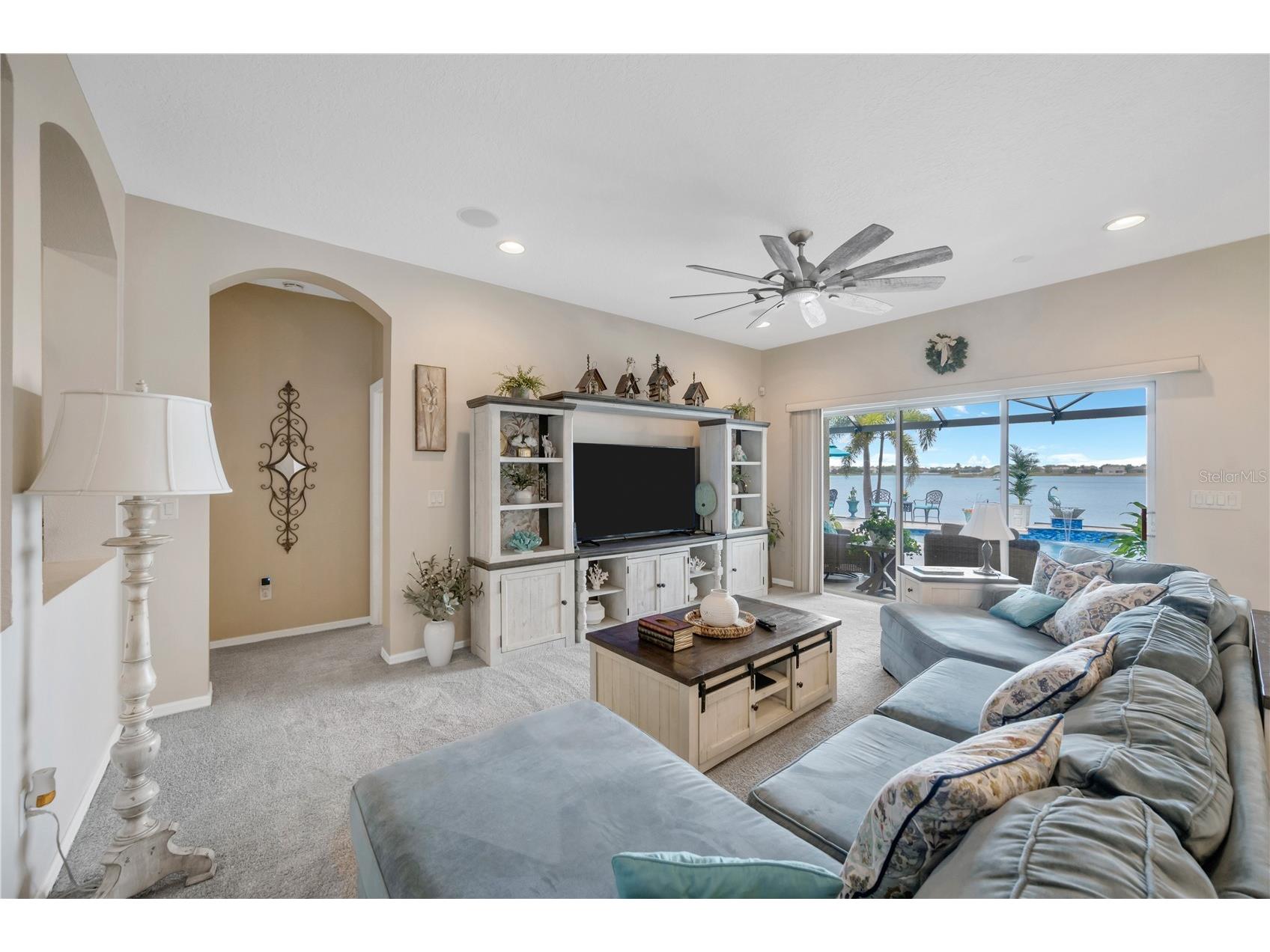 1842 Mira Lago Circle Ruskin FL 33570 TB8494256 image16