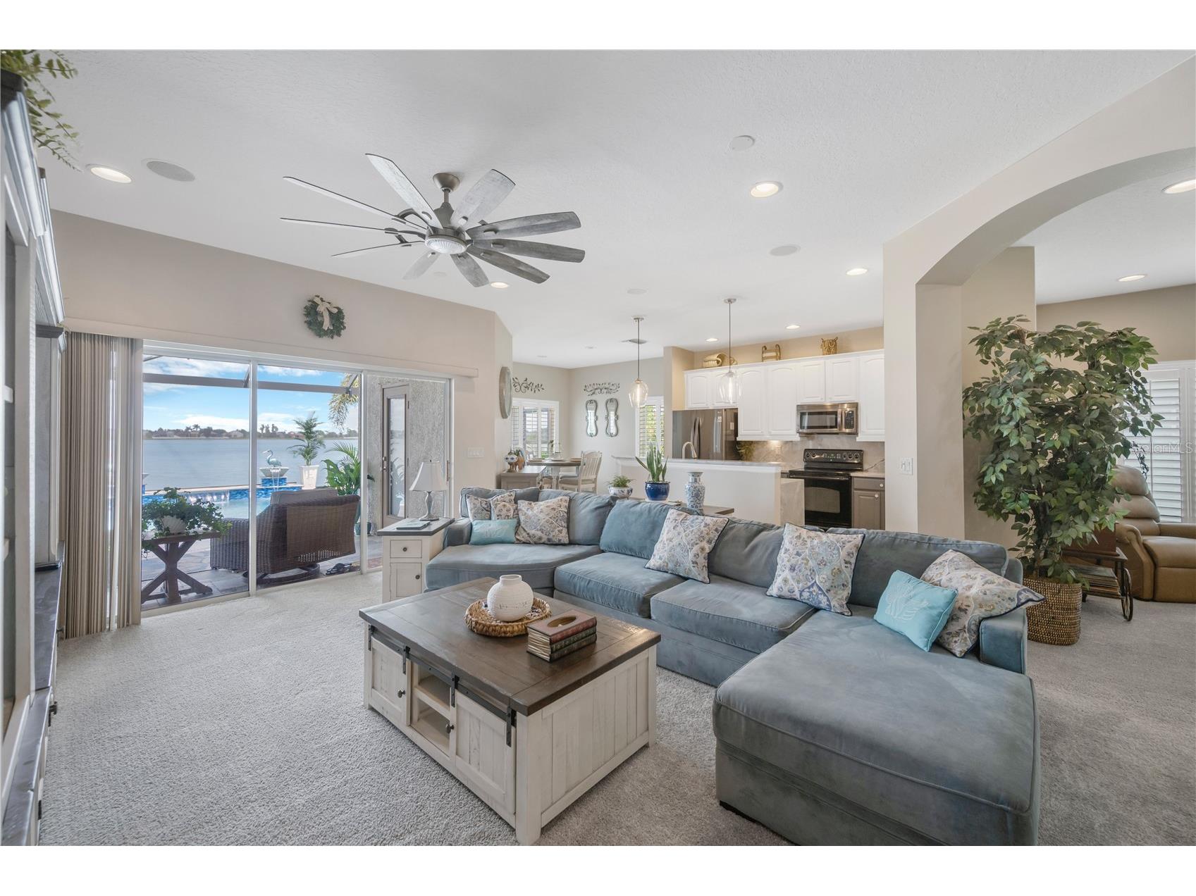 1842 Mira Lago Circle Ruskin FL 33570 TB8494256 image17
