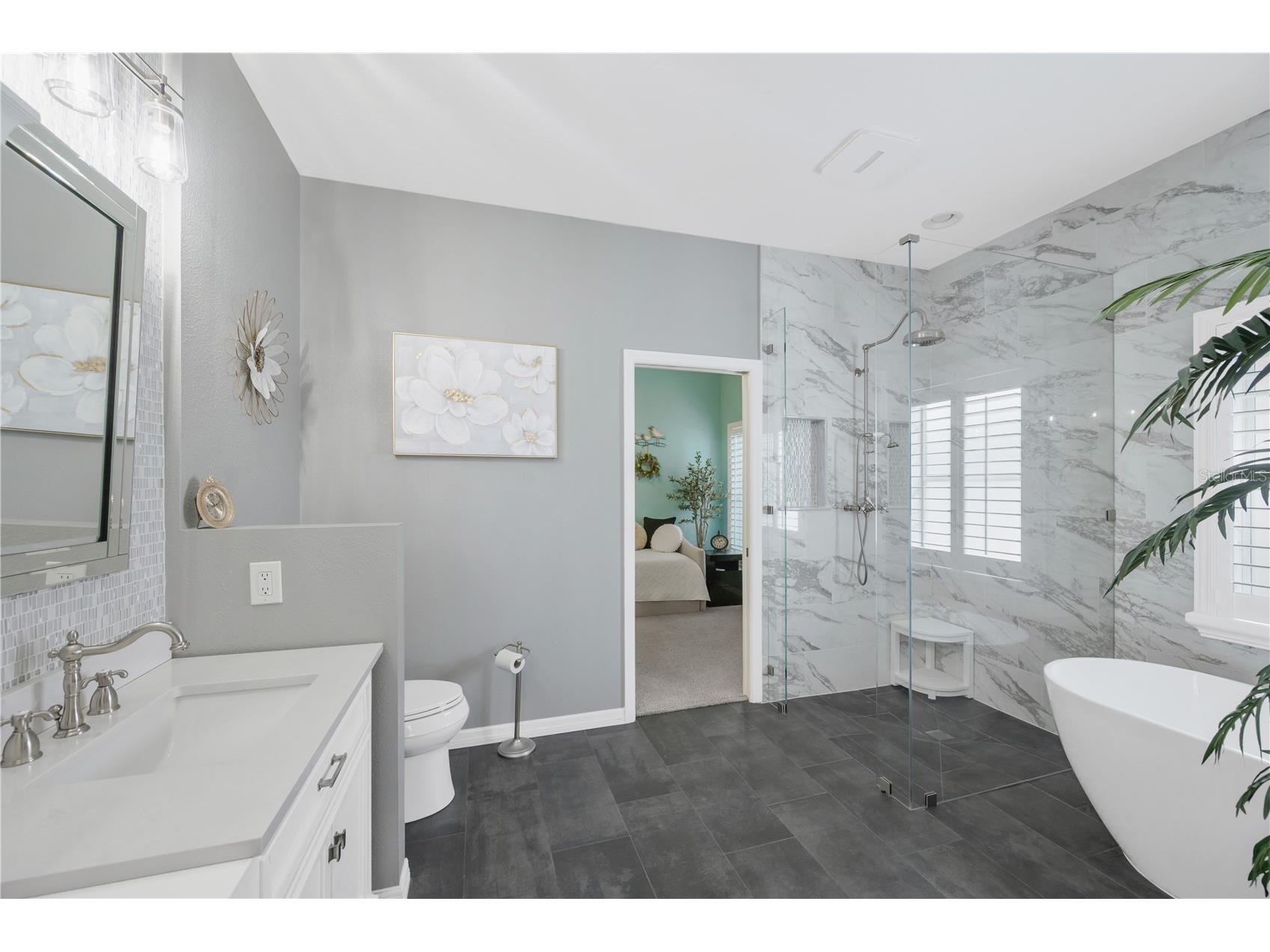 1842 Mira Lago Circle Ruskin FL 33570 TB8494256 image28