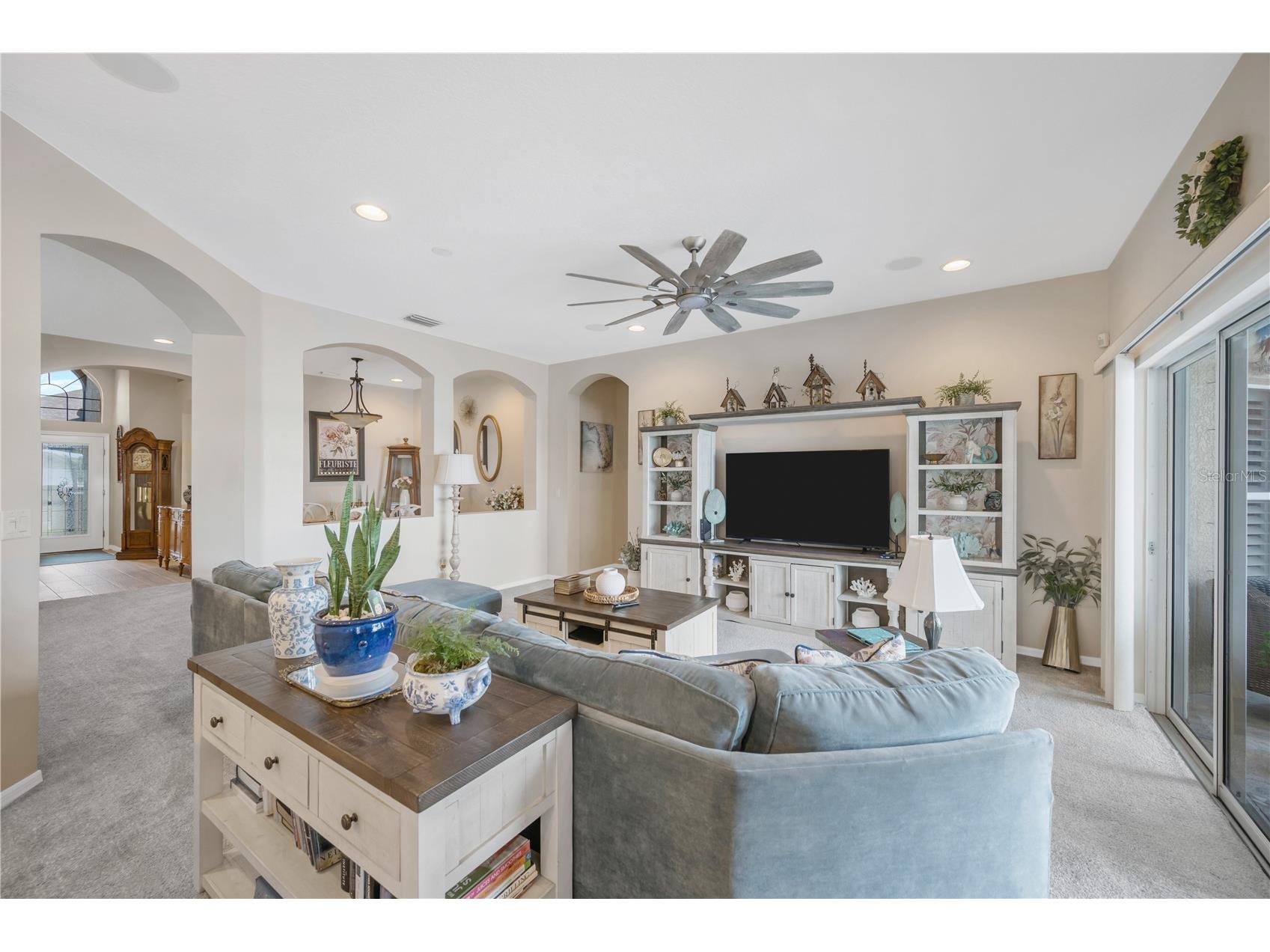 1842 Mira Lago Circle Ruskin FL 33570 TB8494256 image7