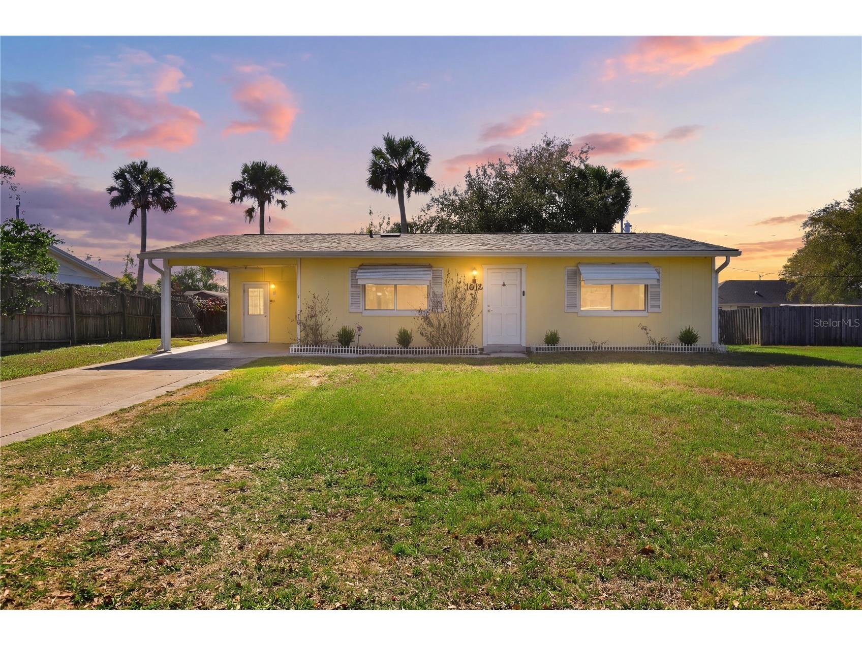 1842 Royal Palm Drive Edgewater FL 32141 V4947645 image1