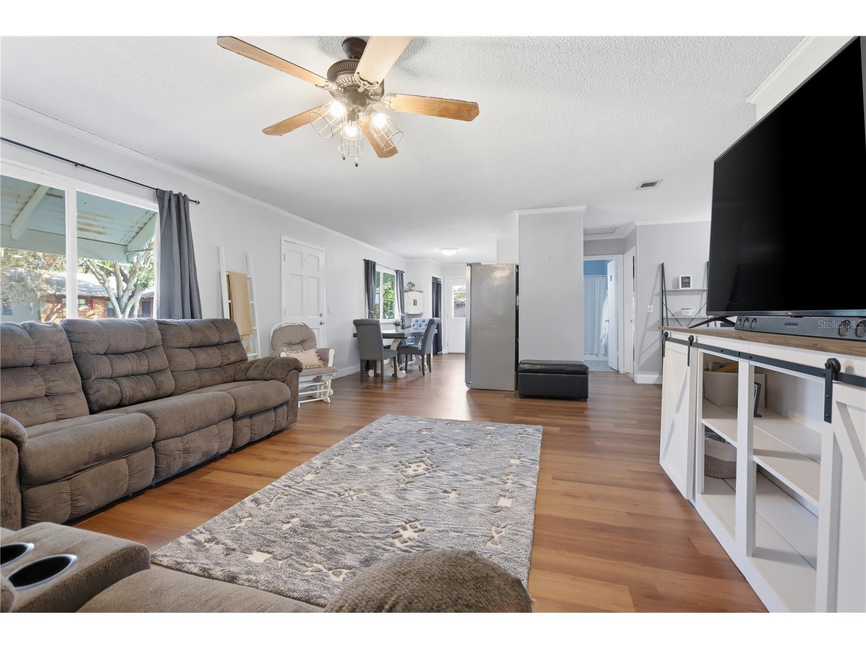 1842 Royal Palm Drive Edgewater FL 32141 V4947645 image2