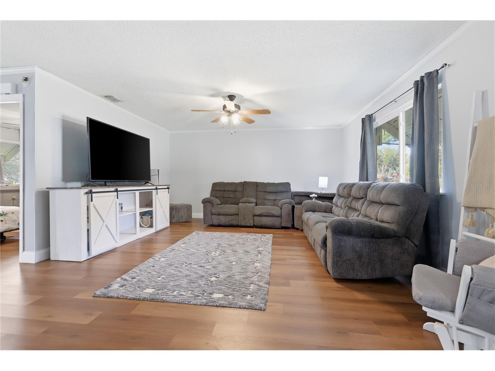 1842 Royal Palm Drive Edgewater FL 32141 V4947645 image3