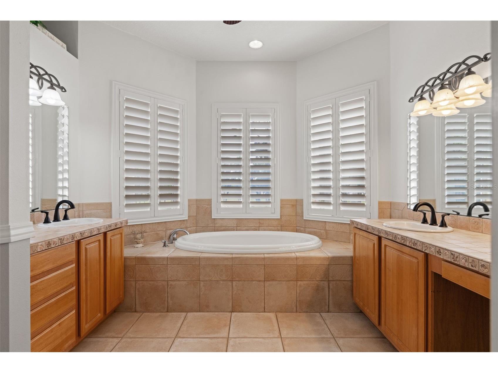 18420 Hancock Bluff Road Dade City FL 33523 TB8493321 image25