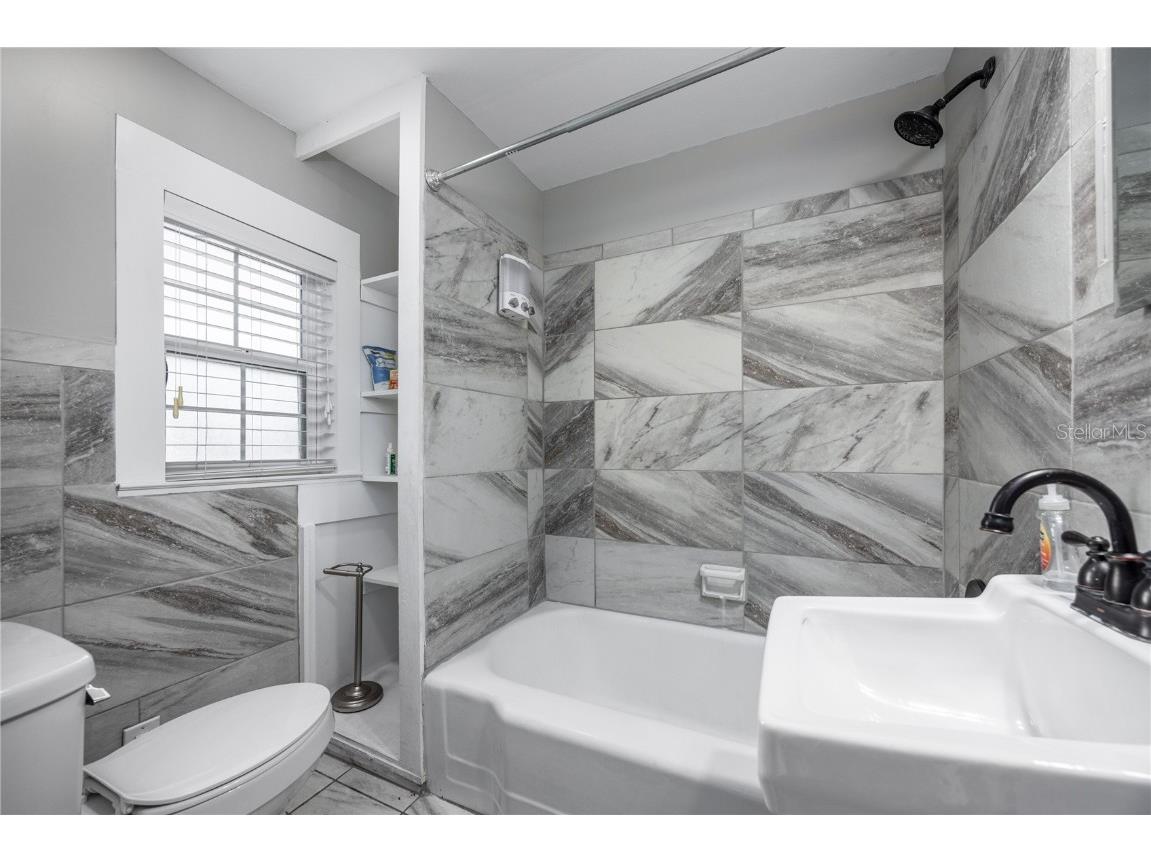 18420 High Springs Main Street High Springs FL 32643 GC535533 image12