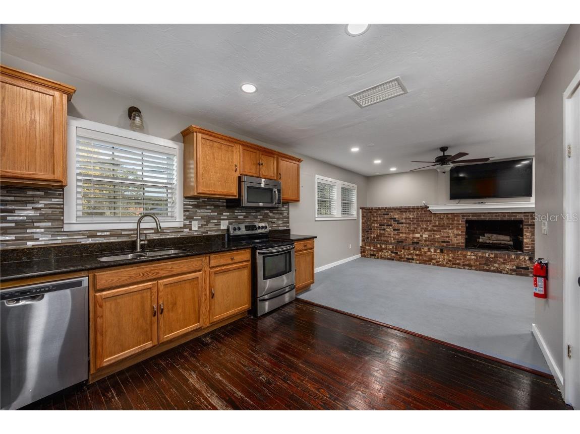 18420 High Springs Main Street High Springs FL 32643 GC535533 image17