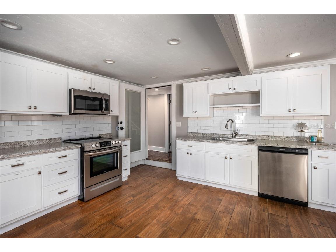 18420 High Springs Main Street High Springs FL 32643 GC535533 image7