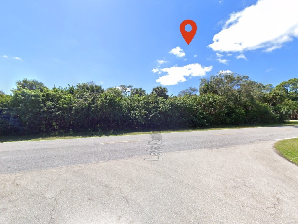 18421 Lake Worth Boulevard Port Charlotte FL 33948 C7513718 image2