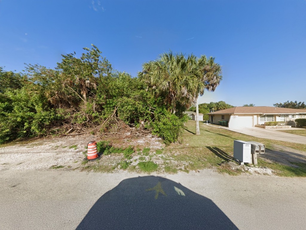 18425 Driggers Avenue Port Charlotte FL 33948 C7513722 image3