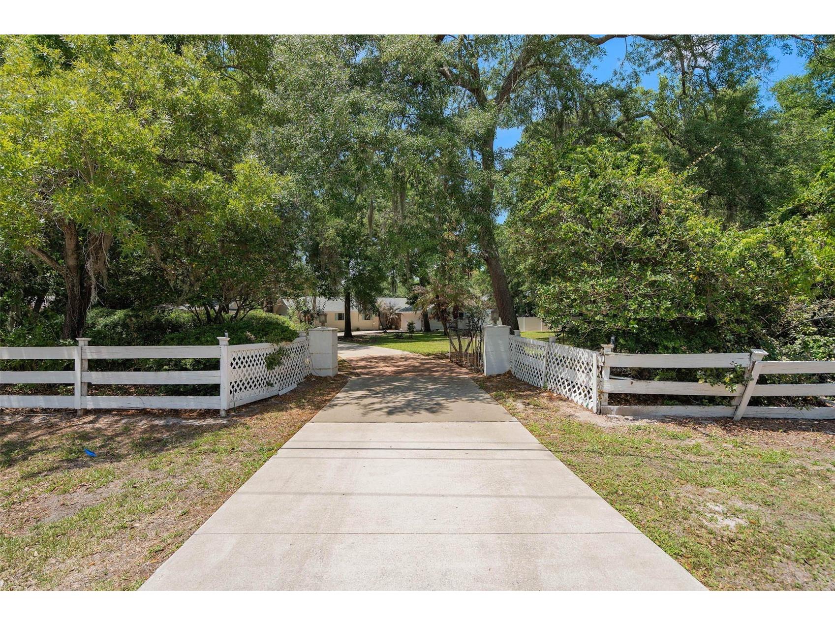 18425 State Road 44 Eustis FL 32736 O6404272 image2