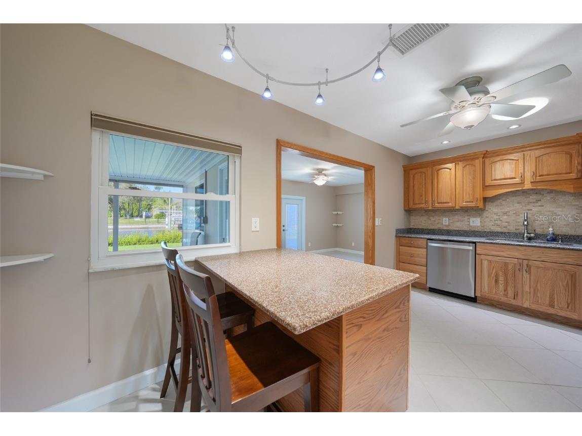 18427 Goodman Circle Port Charlotte FL 33948 - HOTTELET WATERWAY C7517239 image10