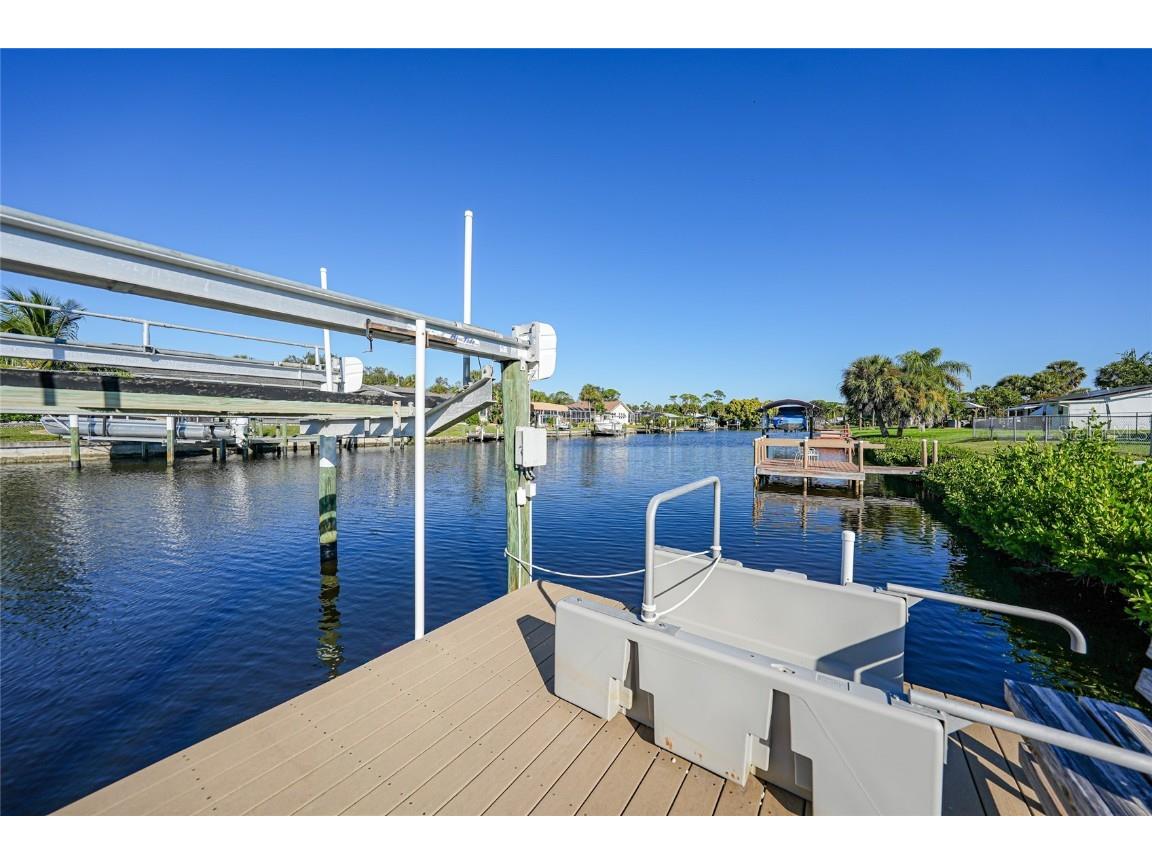 18427 Goodman Circle Port Charlotte FL 33948 - HOTTELET WATERWAY C7517239 image39