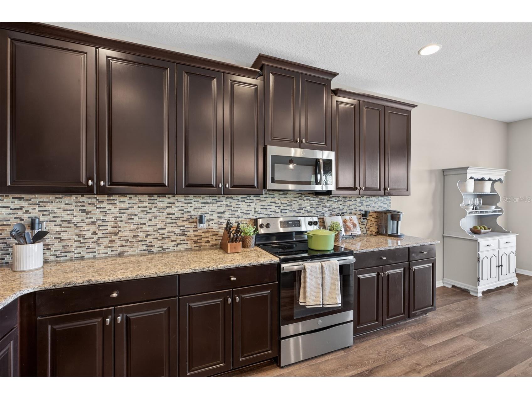 18428 Malinche Loop Spring Hill FL 34610 TB8504498 image30