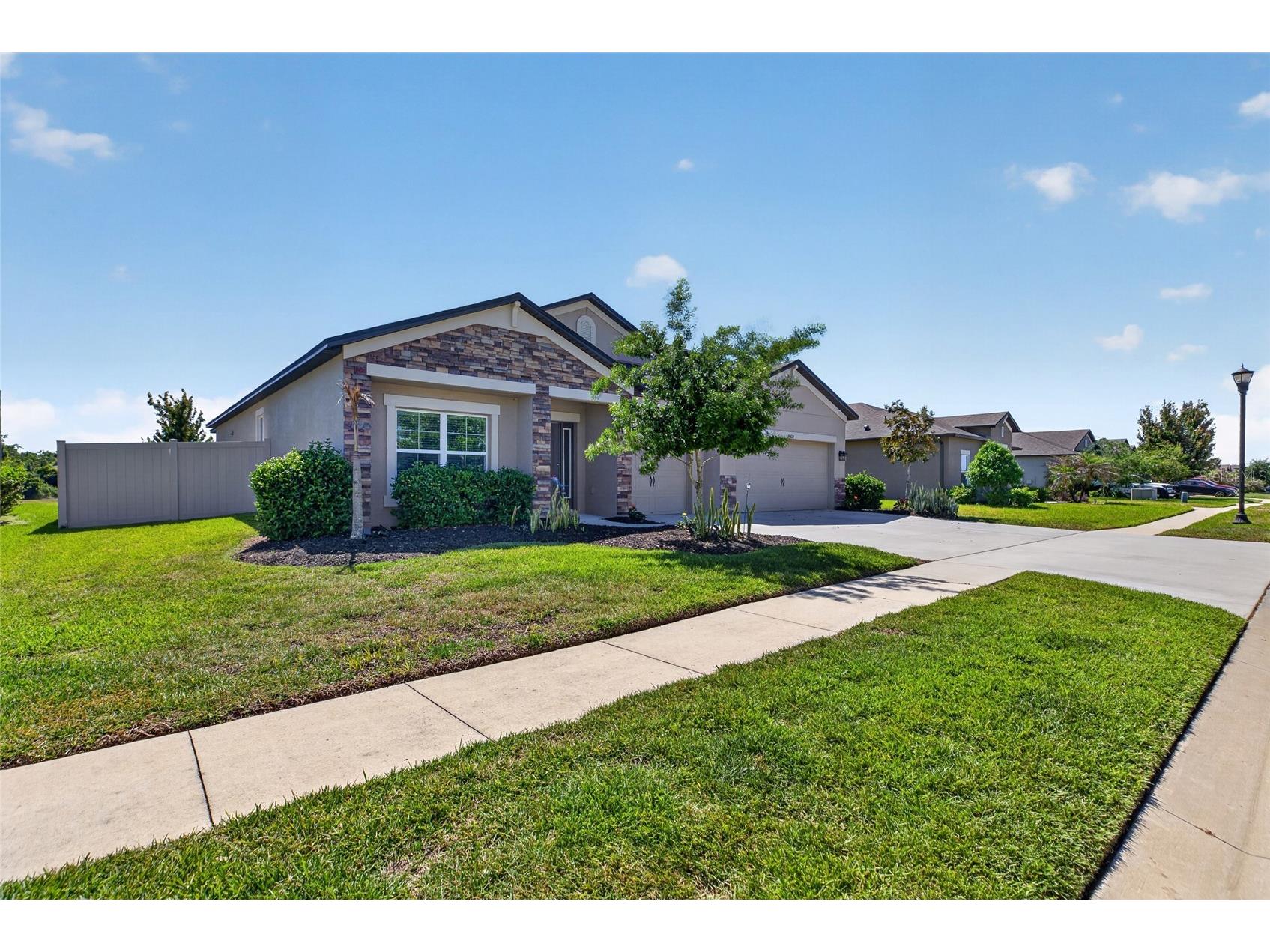 18428 Malinche Loop Spring Hill FL 34610 TB8504498 image64