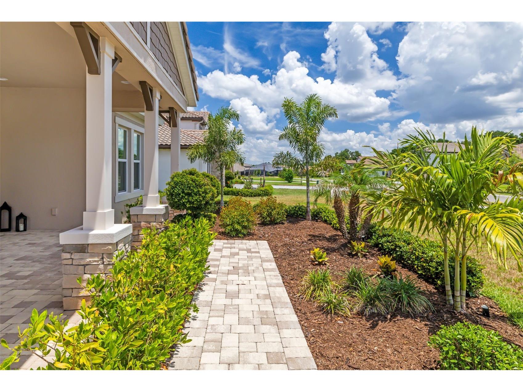 1843 Cattle Baron Court Lithia FL 33547 A4693421 image4