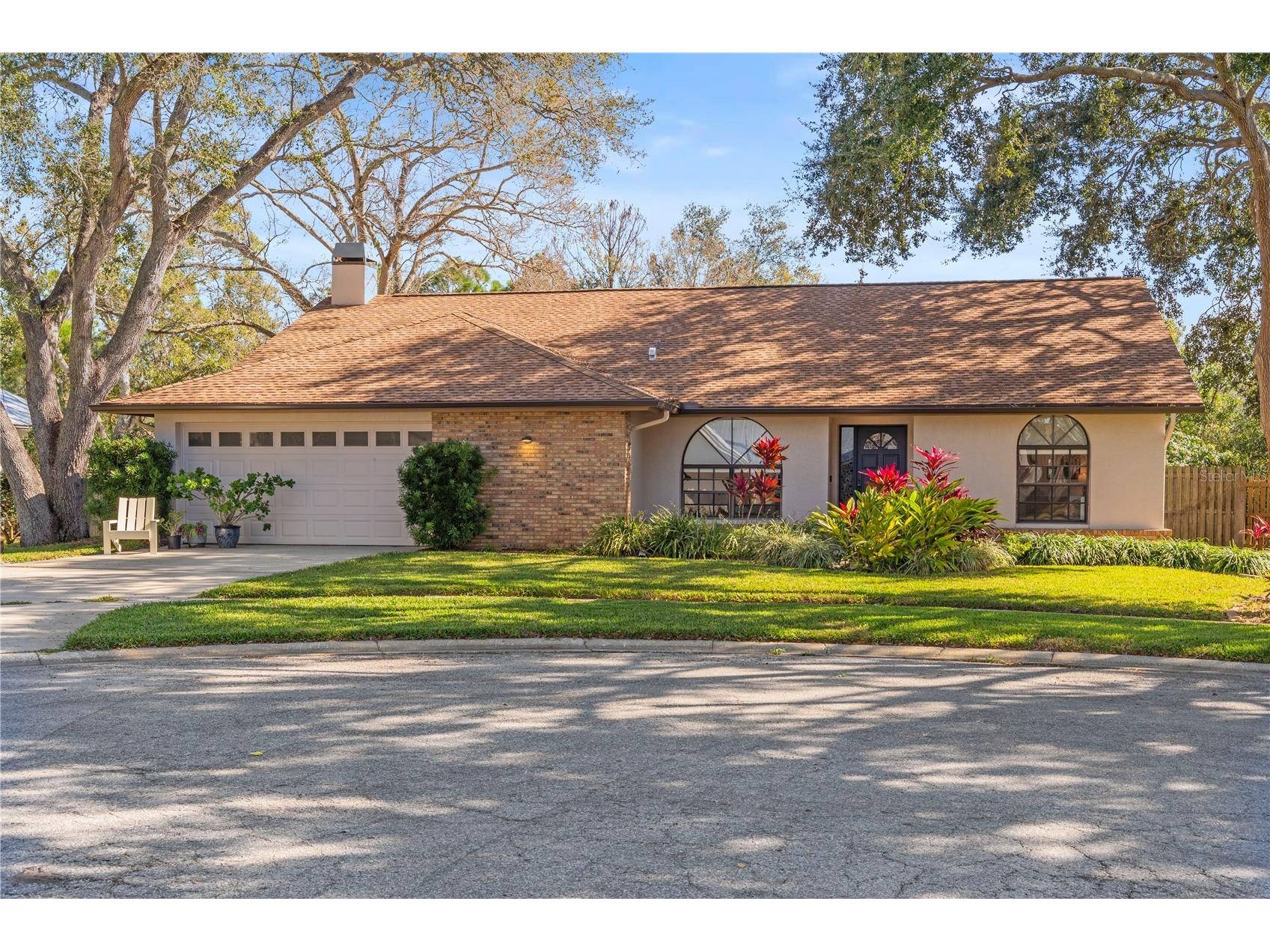 1843 Juanita Ct  