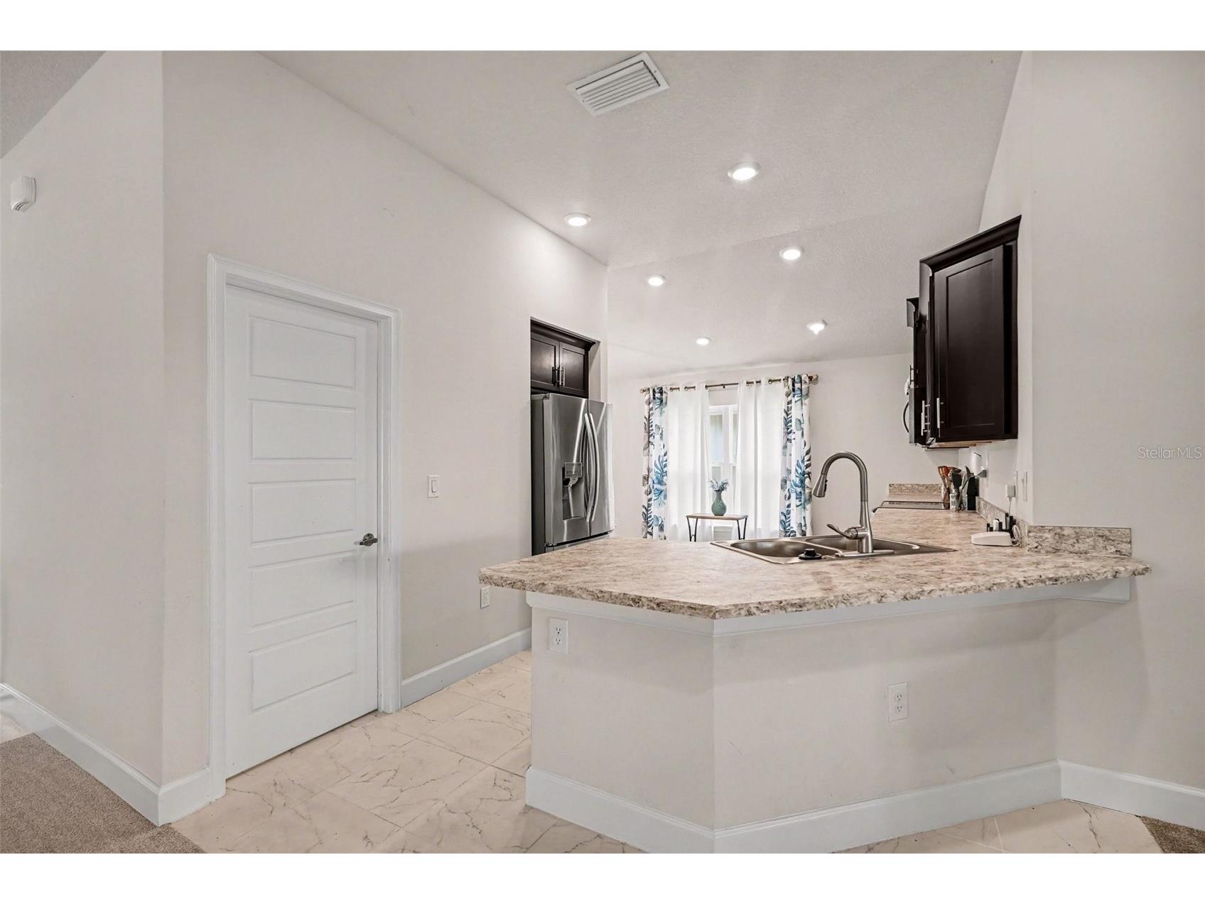1843 Middlebury Drive SE Palm Bay FL 32909 O6411689 image6