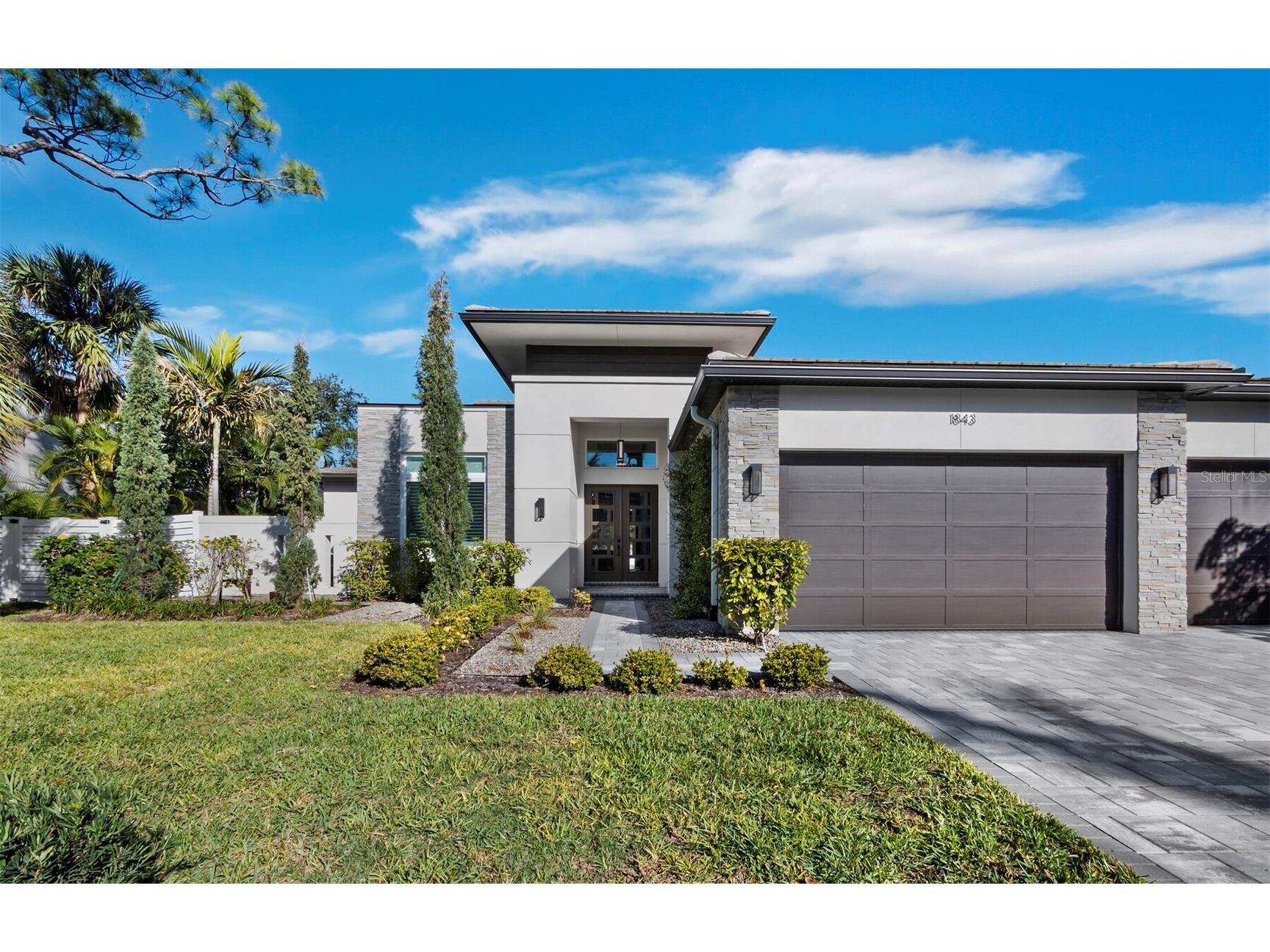 1843 Morris Street Sarasota FL 34239 A4676462 image1