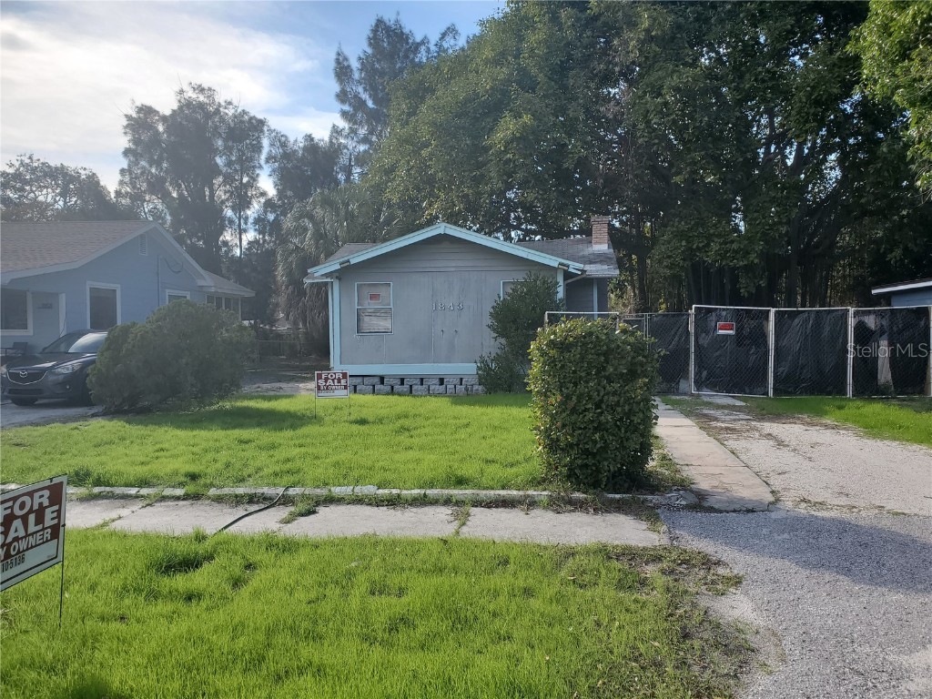 1843 Quincy Street S Saint Petersburg FL 33711 U8227734 image1