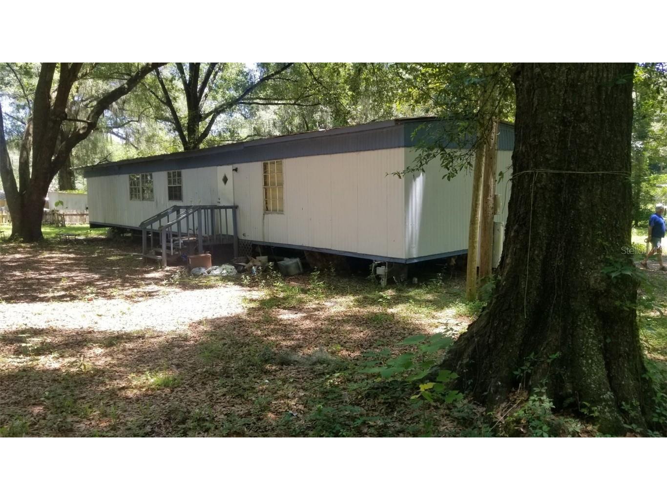 18431184201843018390 NW 57th Court Reddick FL 32686 T3391715 image1