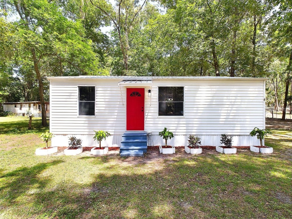 18431 NW 57th Court Reddick FL 32686 O6233537 image1