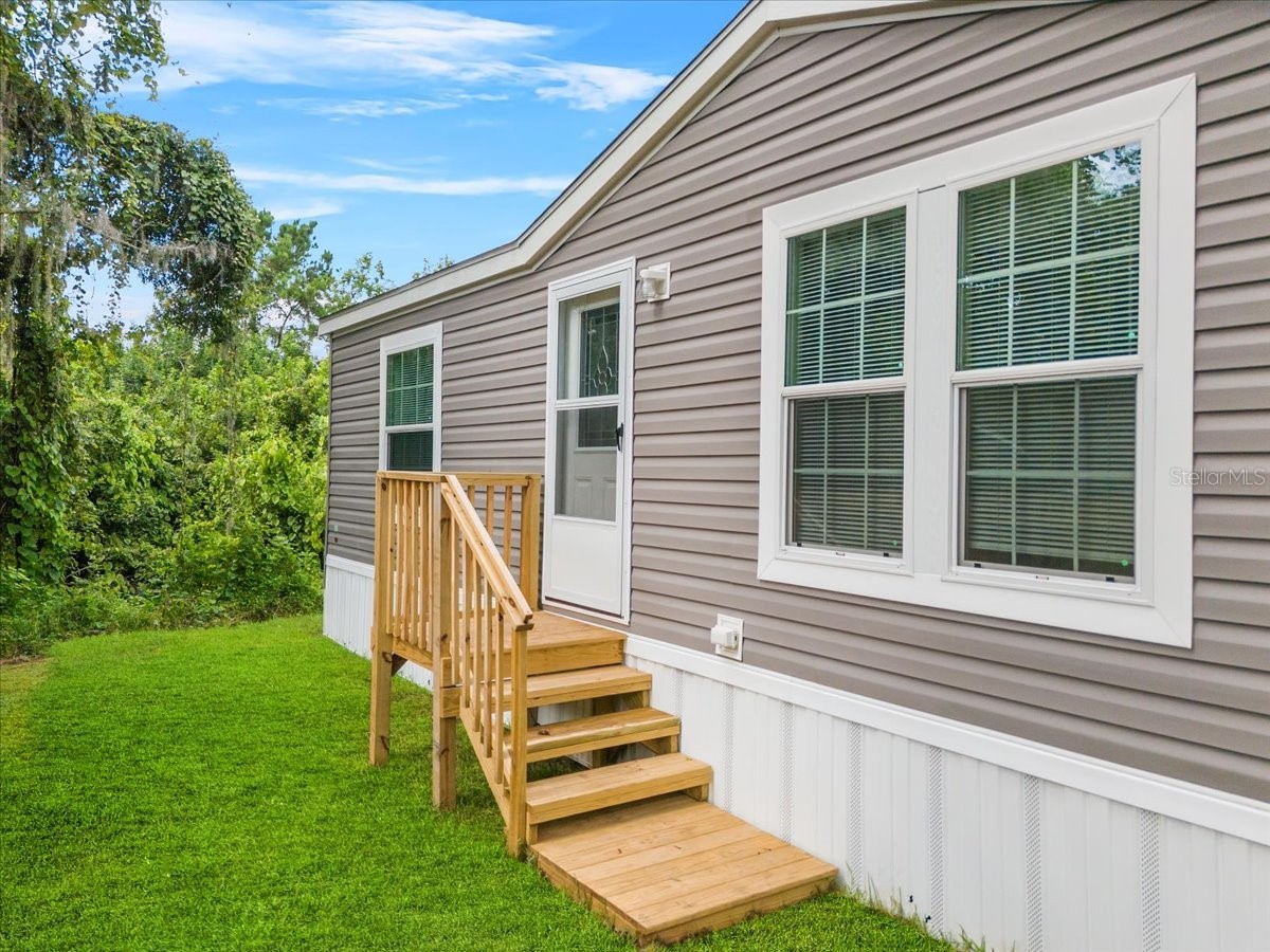 18437 15th Avenue Orlando FL 32833 P4936516 image1