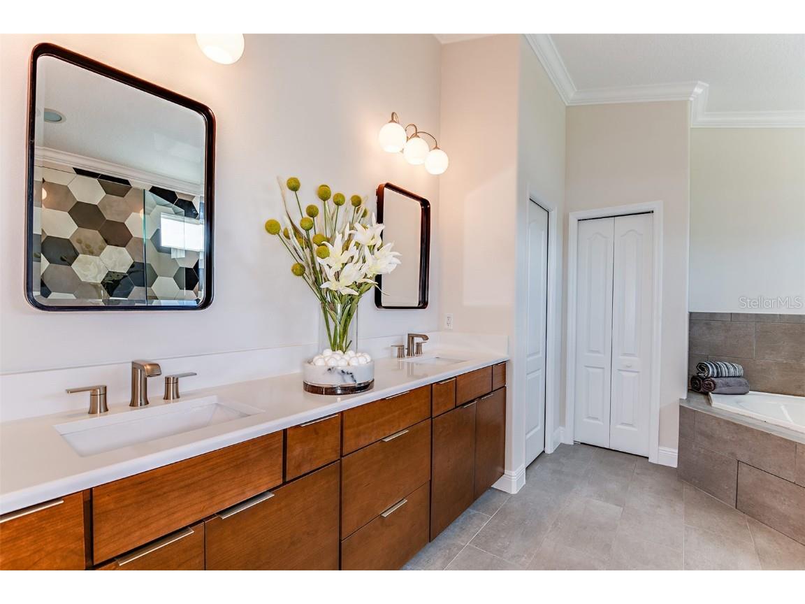 18437 Purple Creek Lane Lutz FL 33549 TB8337646 image10