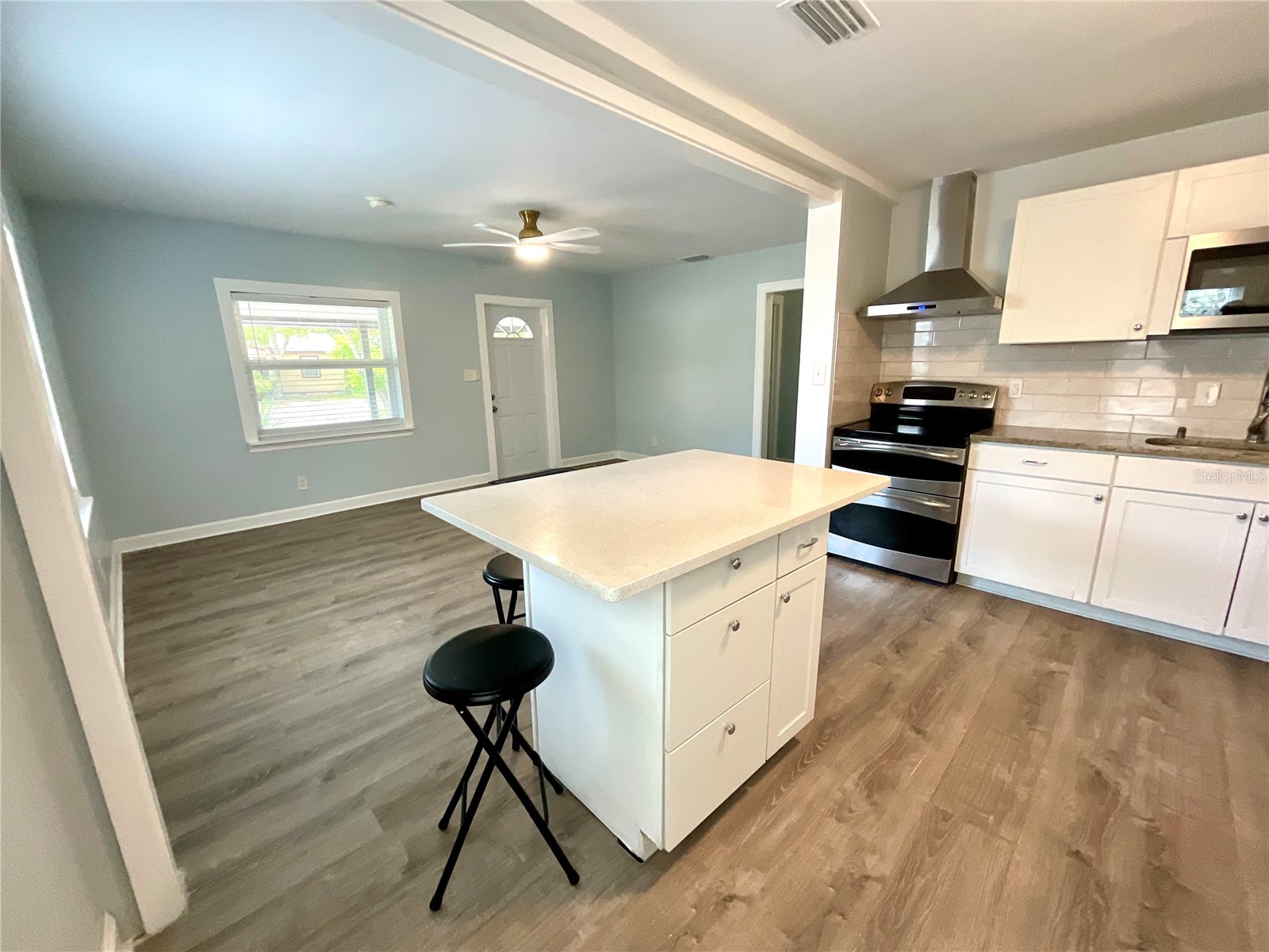 1844 Auburn Street S Saint Petersburg FL 33712 TB8518277 image7