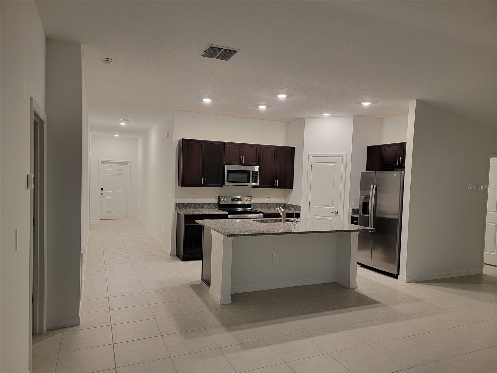 1844 Red Loop Lakeland FL 33801 TB8511685 image3