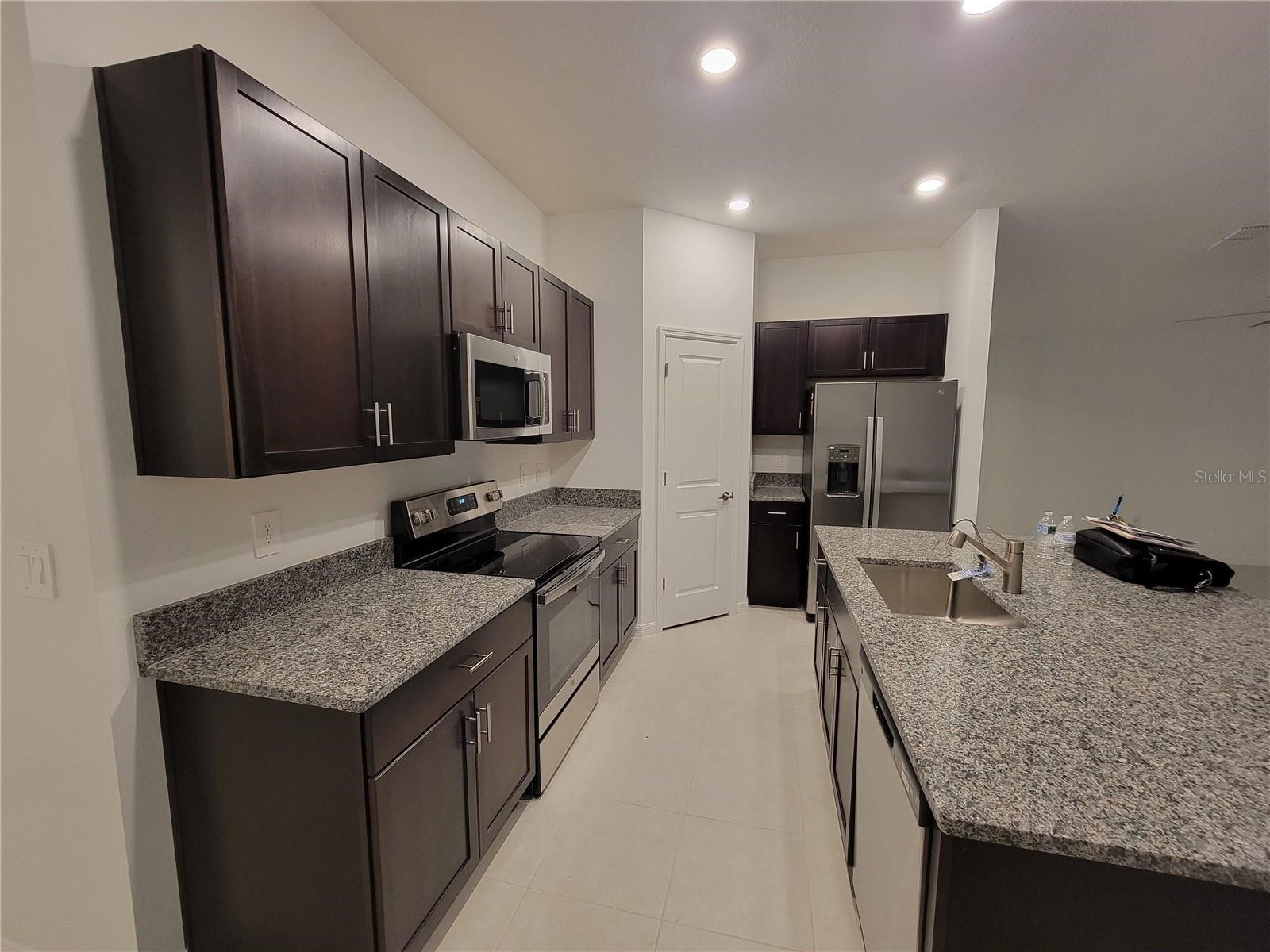 1844 Red Loop Lakeland FL 33801 TB8517581 image6