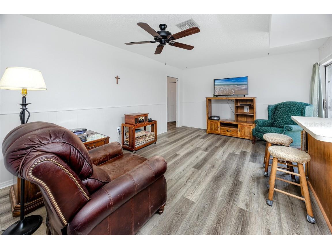 1844 Teakwood Lane Dunedin FL 34698 TB8429274 image13