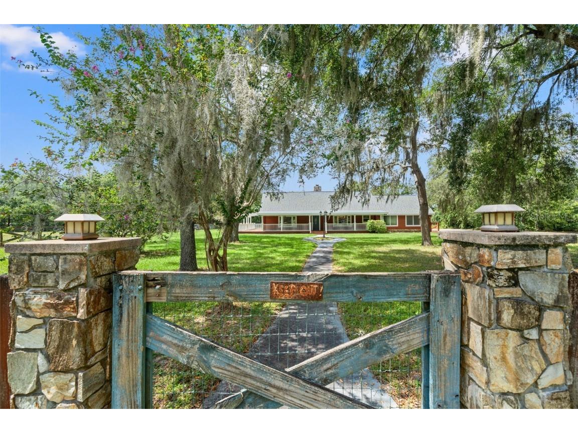 18441 Oaklawn Drive Spring Hill FL 34610 TB8450753 image5