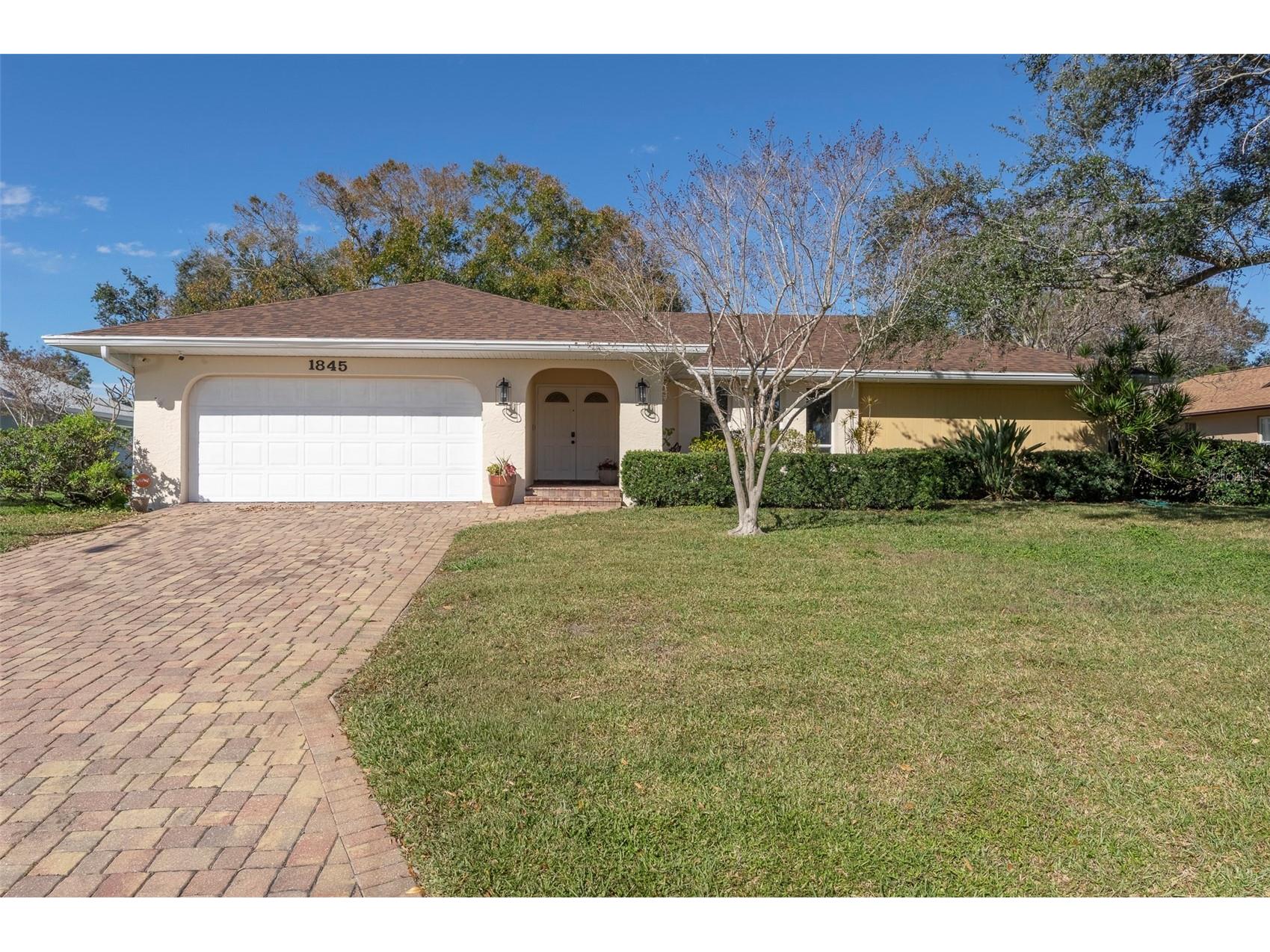 1845 72nd Avenue NE Saint Petersburg FL 33702 TB8469826 image1