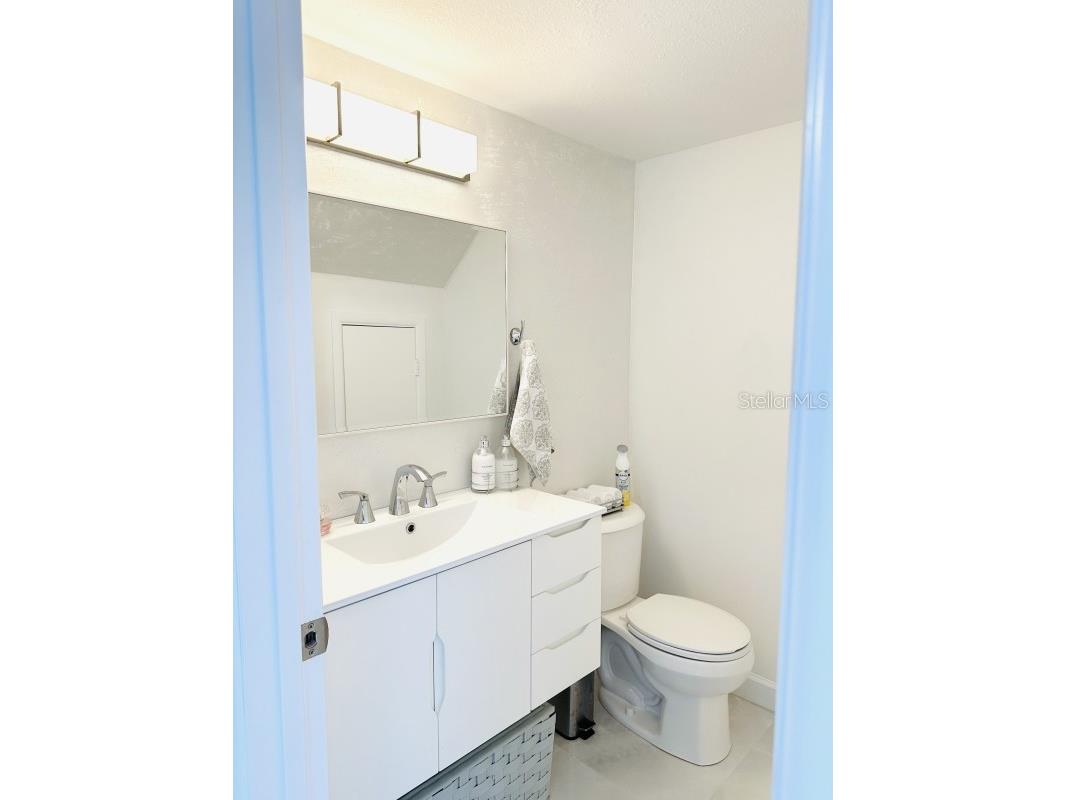 1845 Bough Avenue #B Clearwater FL 33760 A4677849 image6