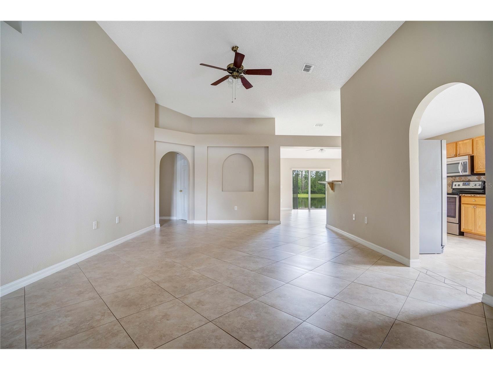 1845 Corner Meadow Circle Orlando FL 32820 O6401038 image3