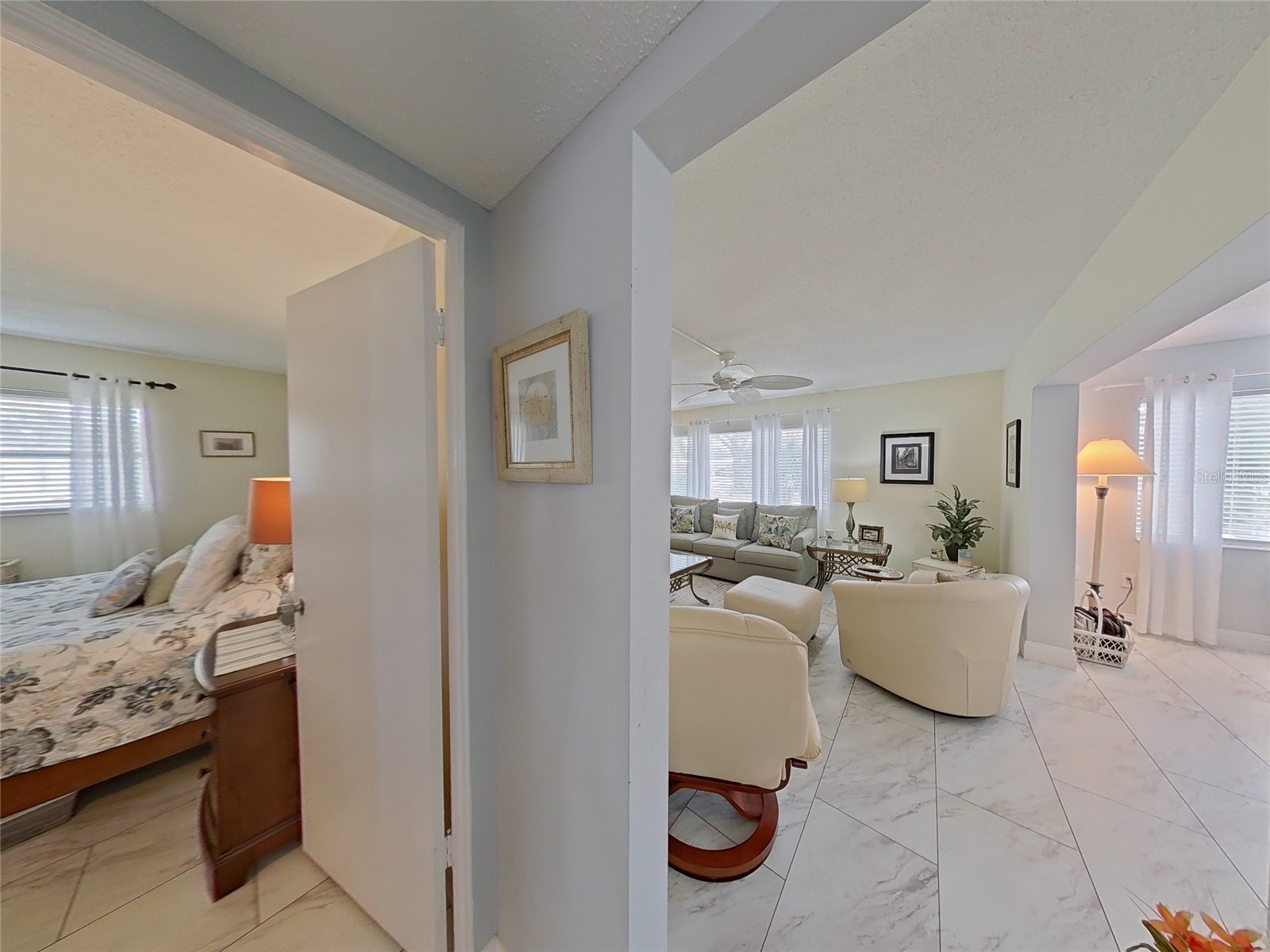 1845 Vera Place #29 Sarasota FL 34235 A4685049 image12