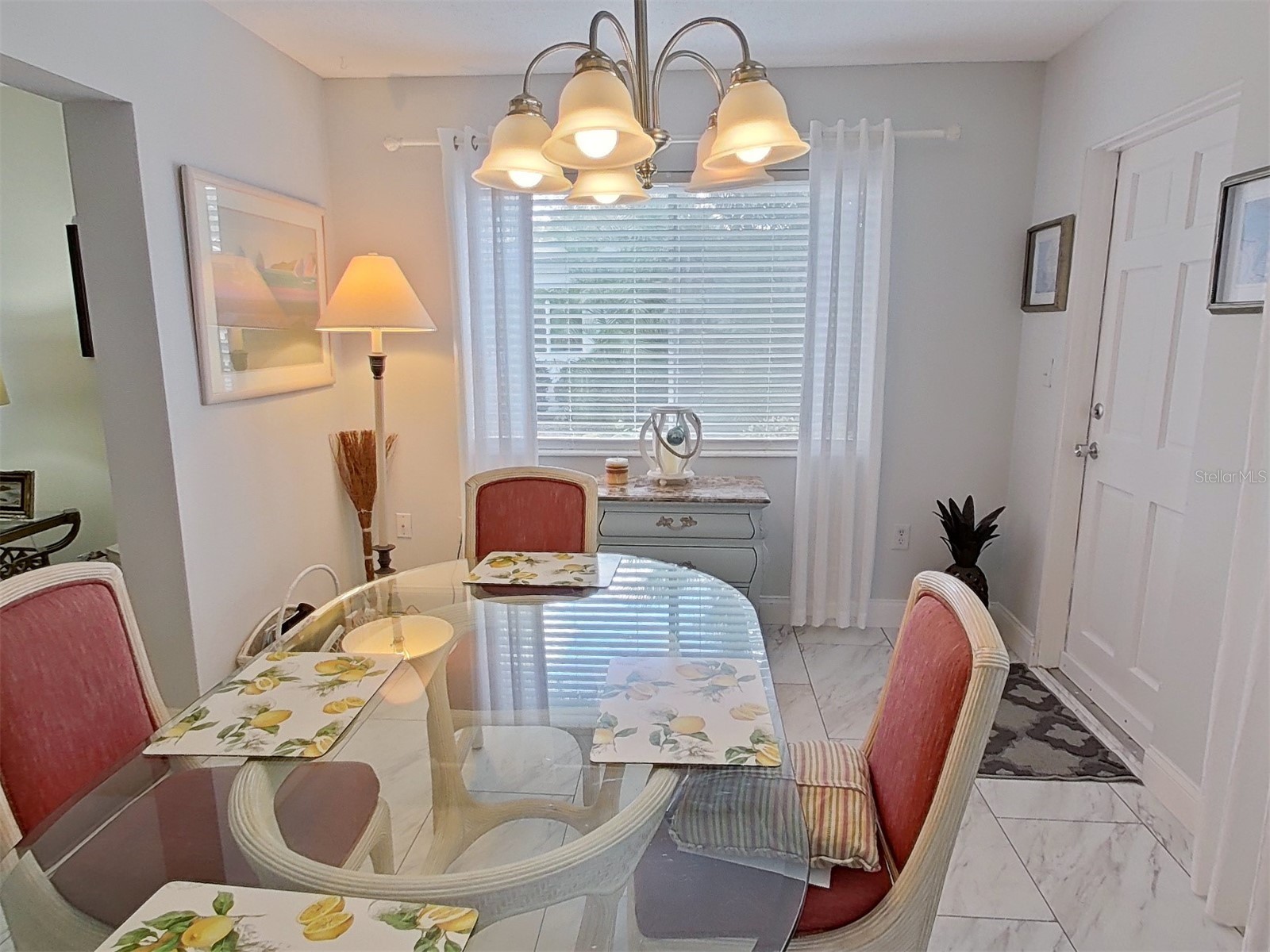 1845 Vera Place #29 Sarasota FL 34235 A4685049 image20