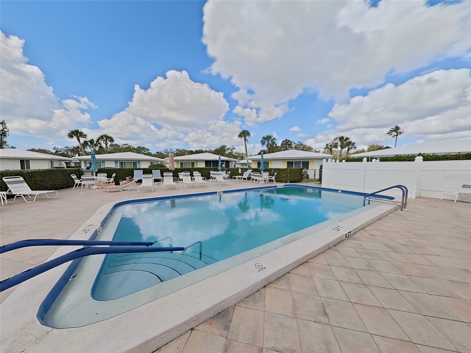 1845 Vera Place #29 Sarasota FL 34235 A4685049 image43