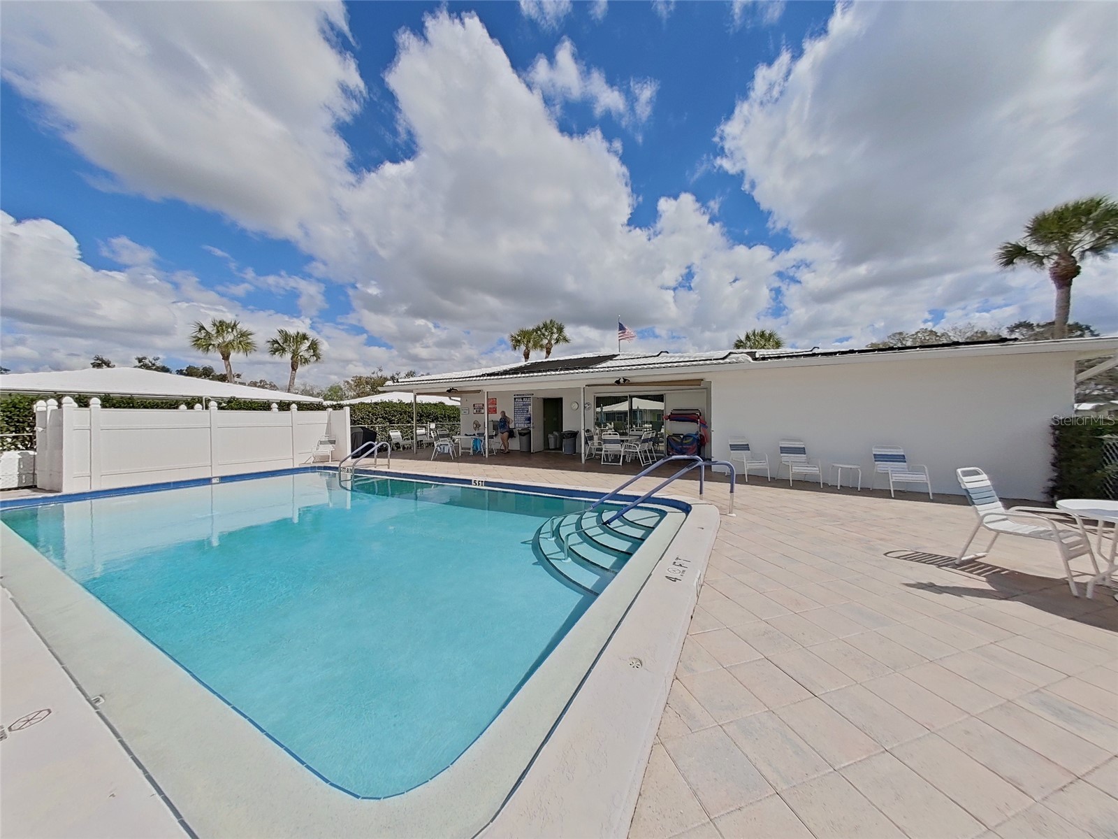 1845 Vera Place #29 Sarasota FL 34235 A4685049 image44