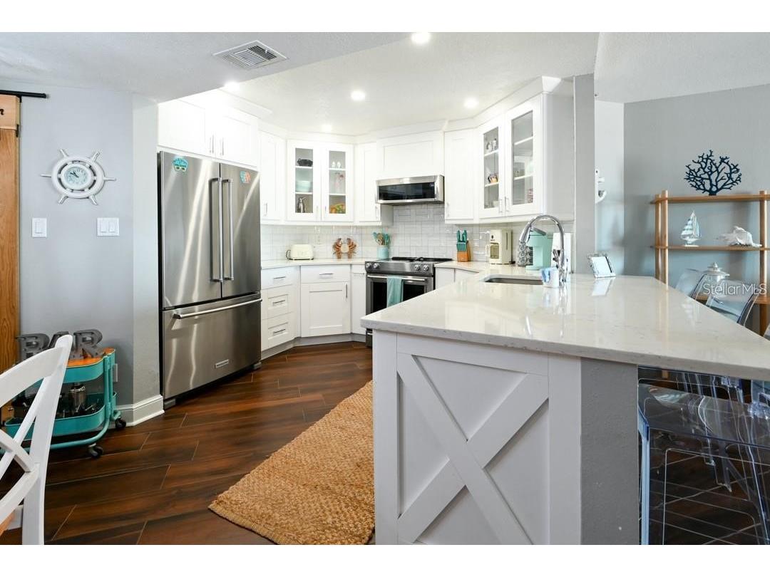 18450 Gulf Boulevard #103 Indian Shores FL 33785 TB8465060 image9