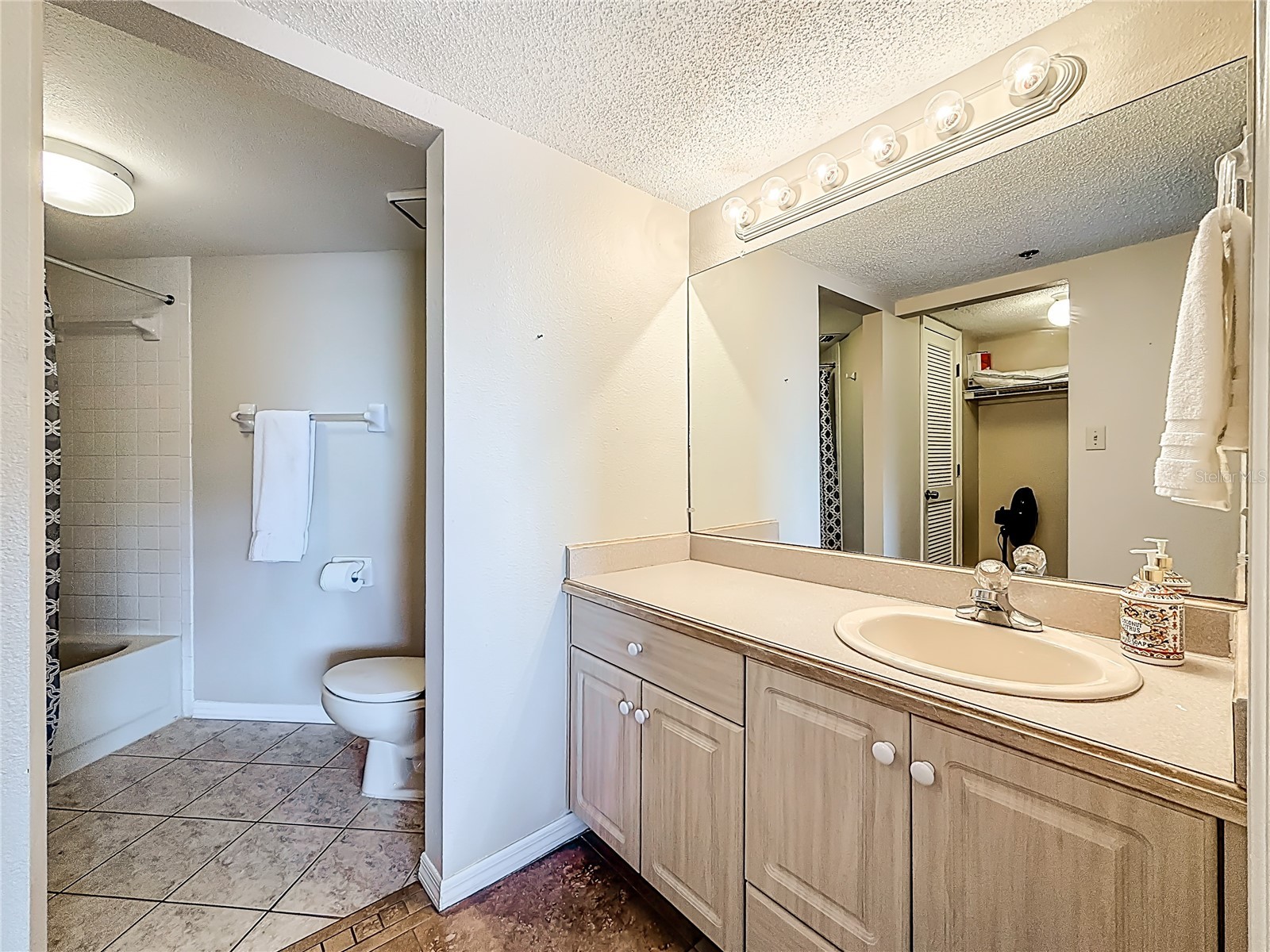 18450 Gulf Boulevard #401 Indian Shores FL 33785 - GULF OF AMERICA TB8482680 image12