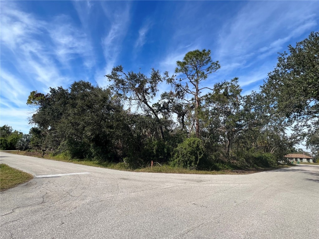 18452 Robinson Avenue Port Charlotte FL 33948 T3452034 image1