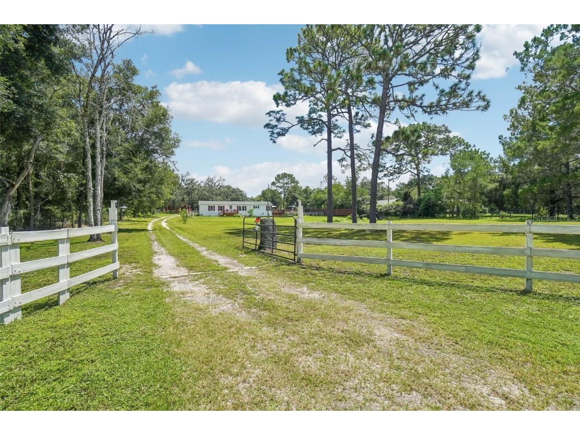 18454 Edgewood Drive Spring Hill FL 34610 T3552915 image1